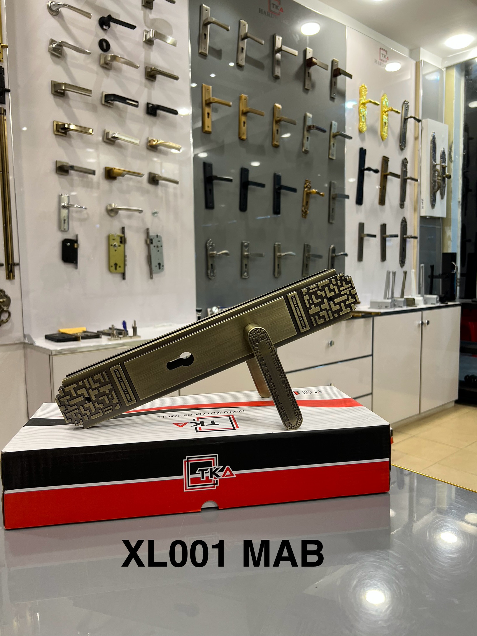 TKA XL door handle lock